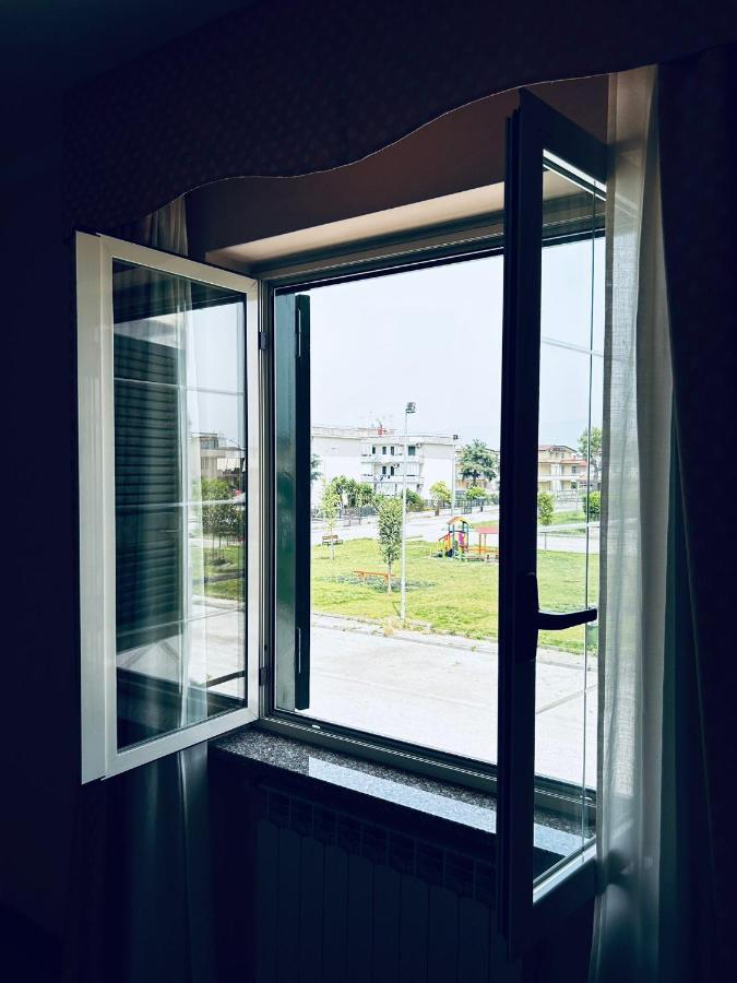 Luena Home Luxury Apartment Brusciano Exteriér fotografie